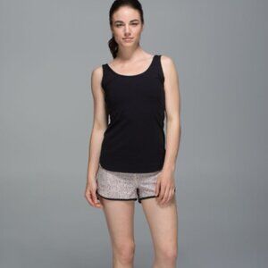 Lululemon Athletica Lululemon Run: Speed Short - Dottie Dash